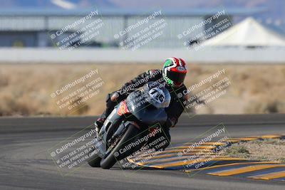 media/Dec-18-2022-SoCal Trackdays (Sun) [[8099a50955]]/Turn 4 (1pm)/